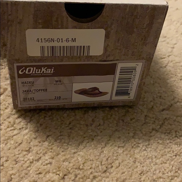 NWT OluKai Haiku Premium Leather Sandals US W6 - Picture 9 of 13